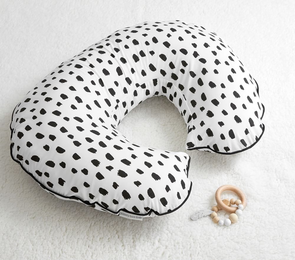 Black and white outlet boppy pillow