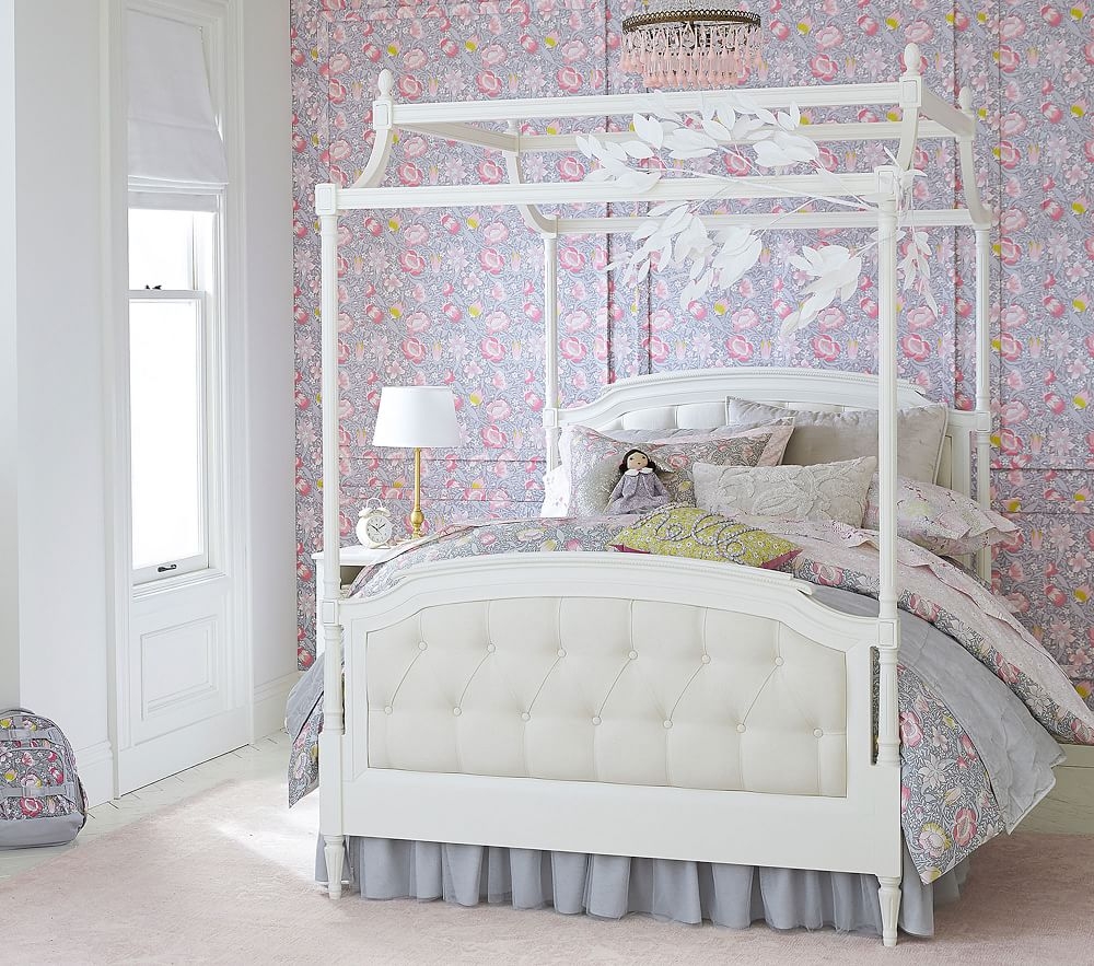 Blythe canopy discount bed