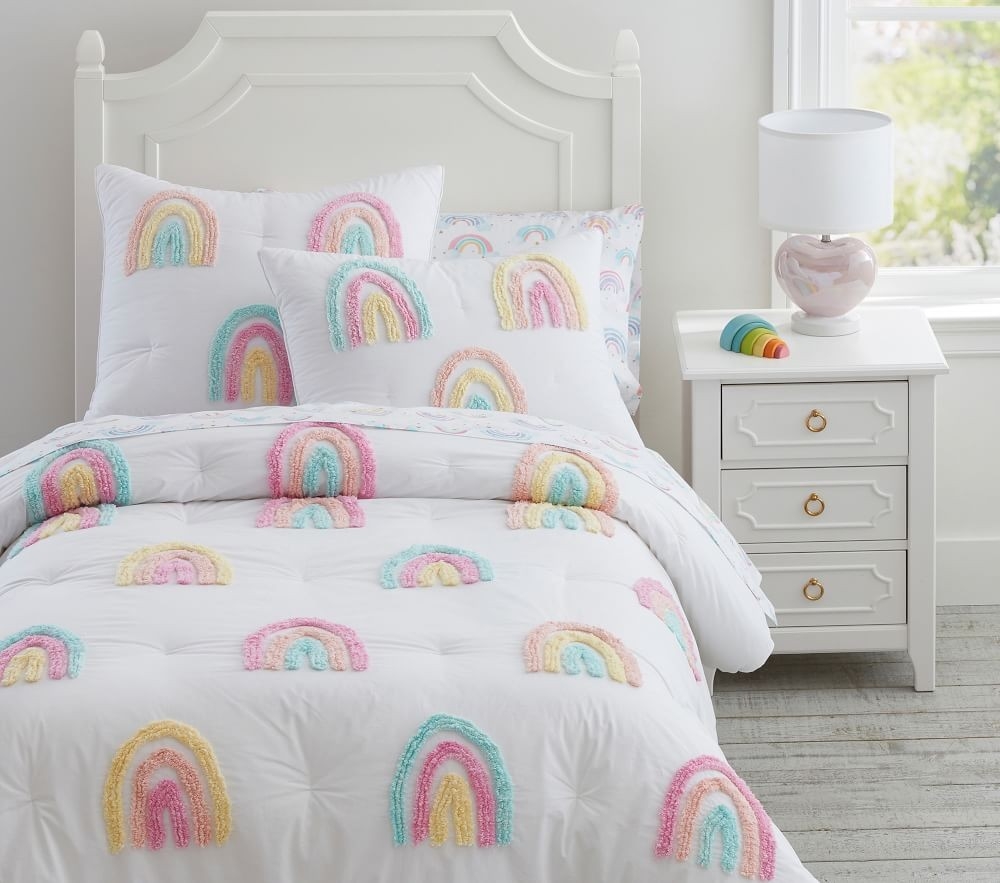 Girls rainbow bedding discount