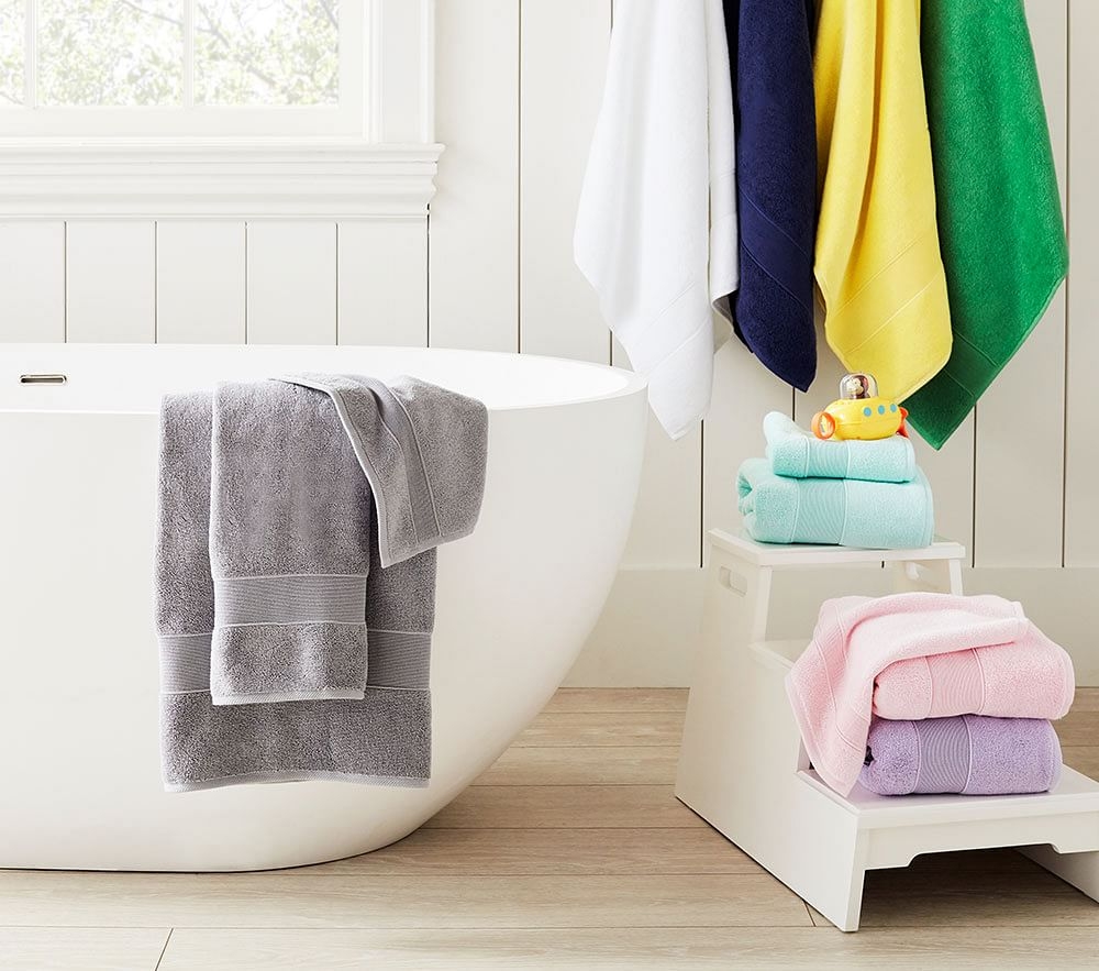 Pottery barn best sale kids bath towels