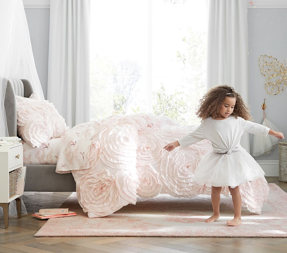 Monique lhuillier discount security blankets