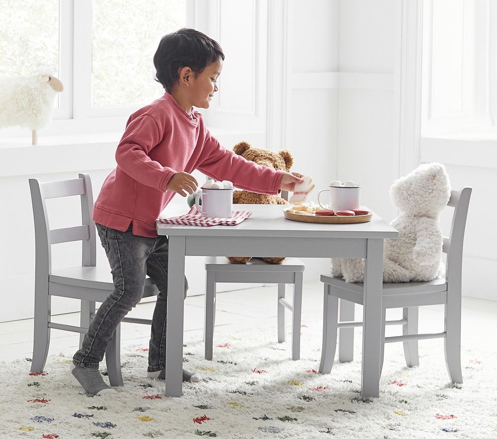 Pottery barn discount kids round table